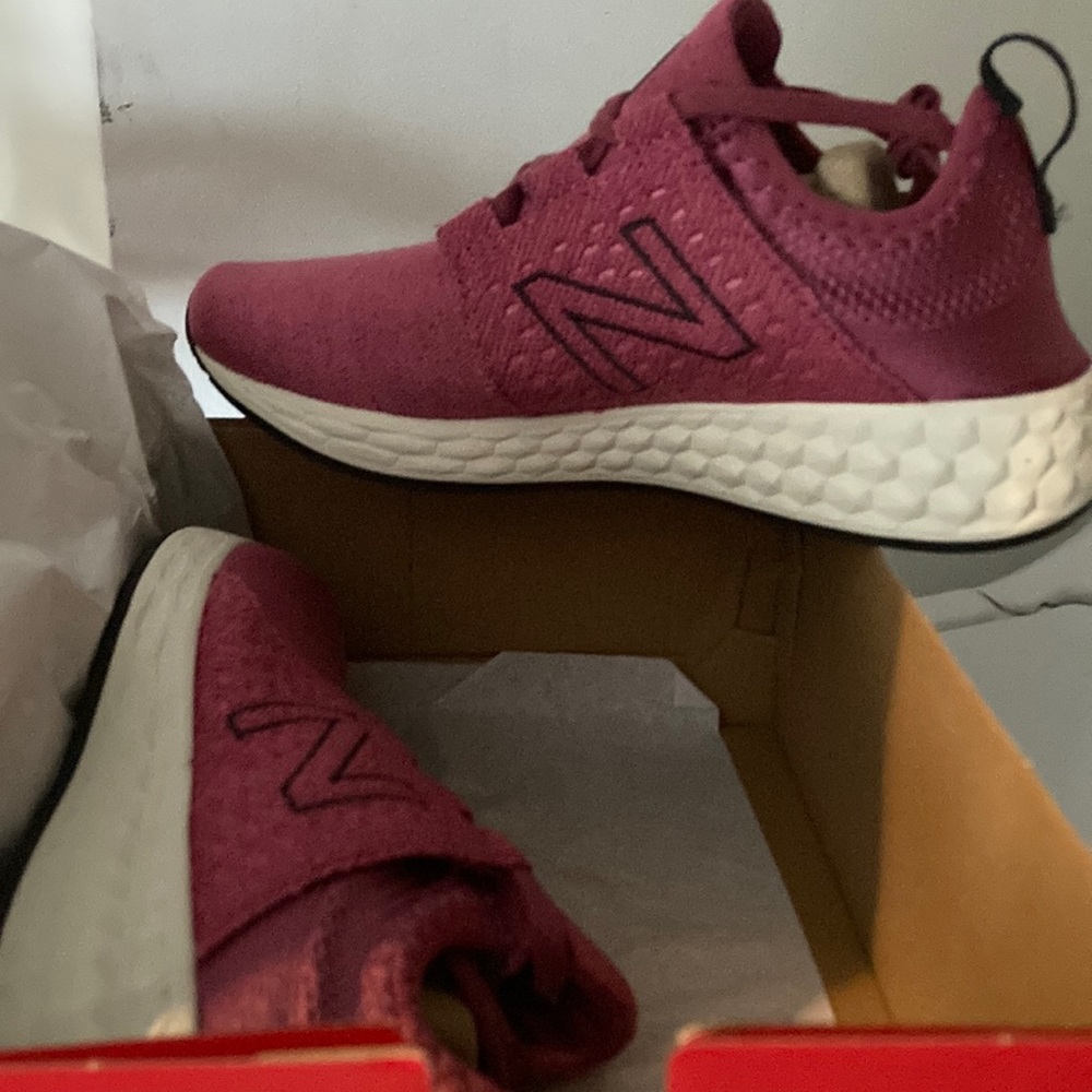 New Balance Fresh Foam - ladies 5.5